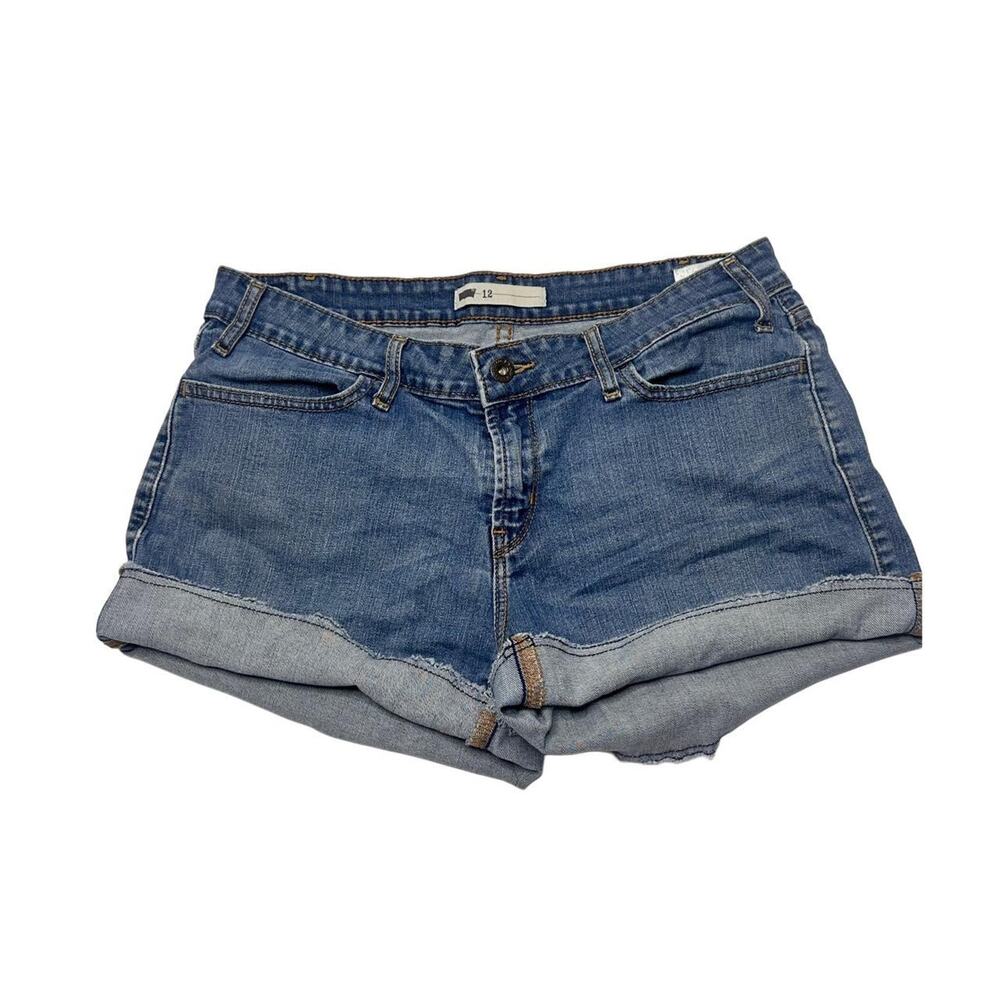 Women’s Low Rise Vintage Levi’s Shorts Size 12 Great Comfortable Fit Stretchy